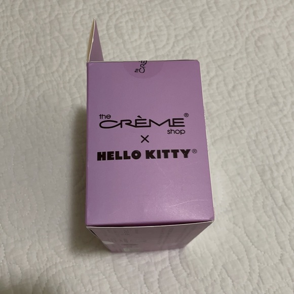 Hello kitty creme shop limited edition bath bombs - Picture 4 of 5